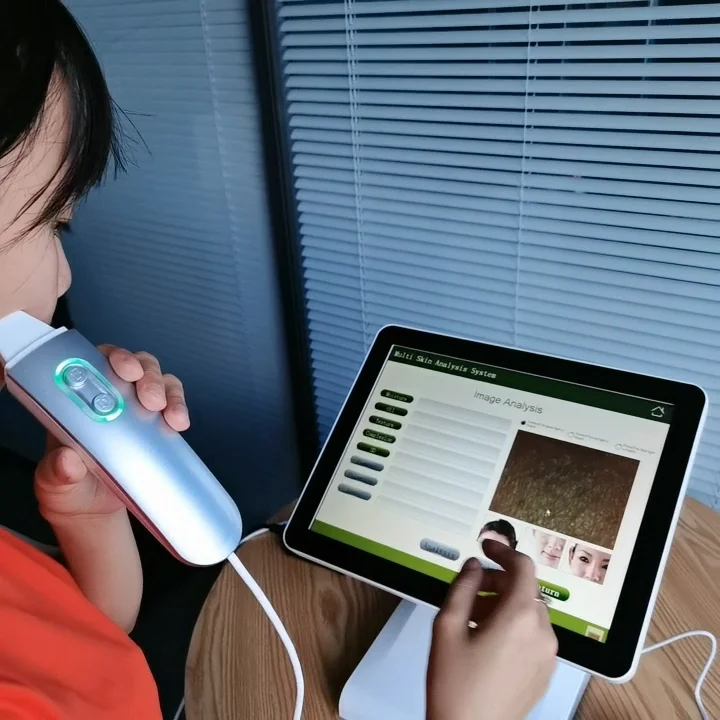 Новая версия Лидер продаж анализатор лица машина для сканирования кожи |