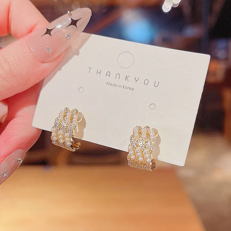 Новые модные серьги-кольца в Корейском стиле женские милые с имитацией жемчуга