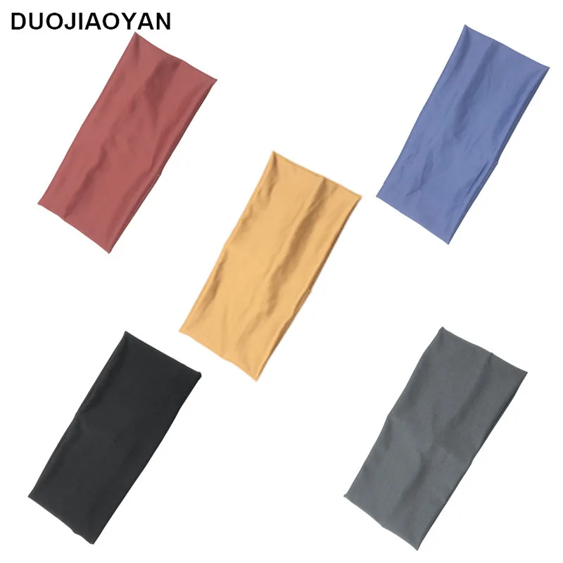 Однотонная широкополая повязка на голову для занятий йогой женского лица и