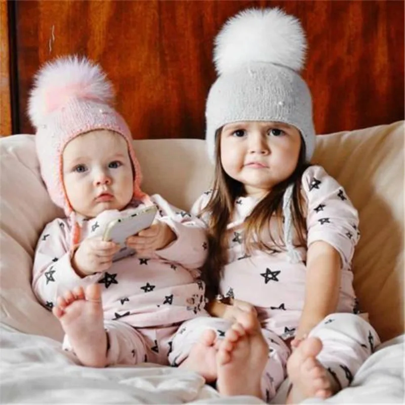 

Hot Sale Boy/Girls Child Knitted Ears Beanie Fur Pompom Cap Winter Hair Ball Earbud Hats Woolen Solid Color Pearl Best Gift