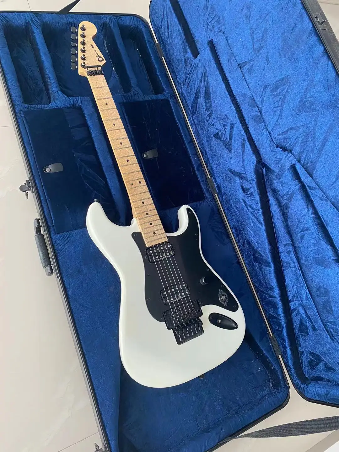 Профессиональная электрическая гитара charvel pro-mod alder bady seymour Дункан пикап