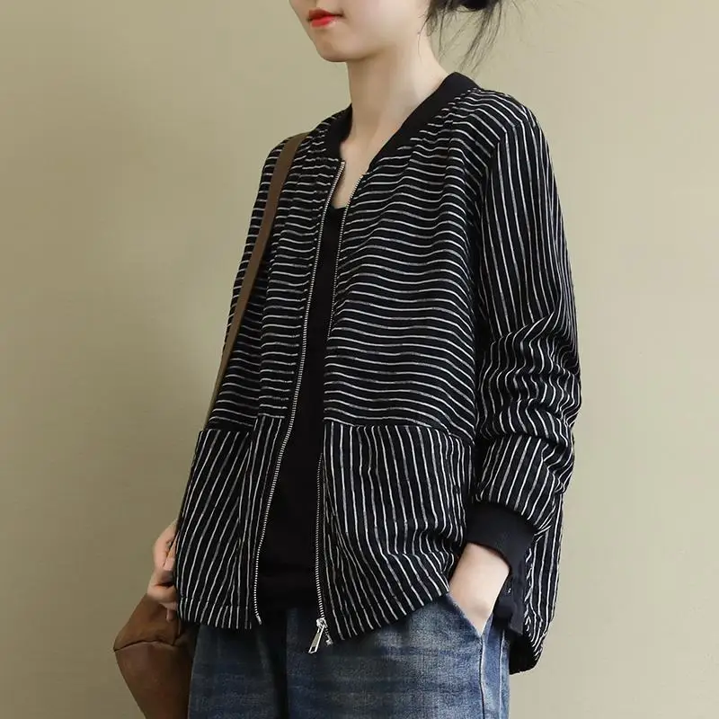 

Женская Осенняя куртка с длинным рукавом и Бейсбольным воротником