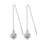 Женские серьги-подвески с фианитами 0,5 карата, серебристого цвета