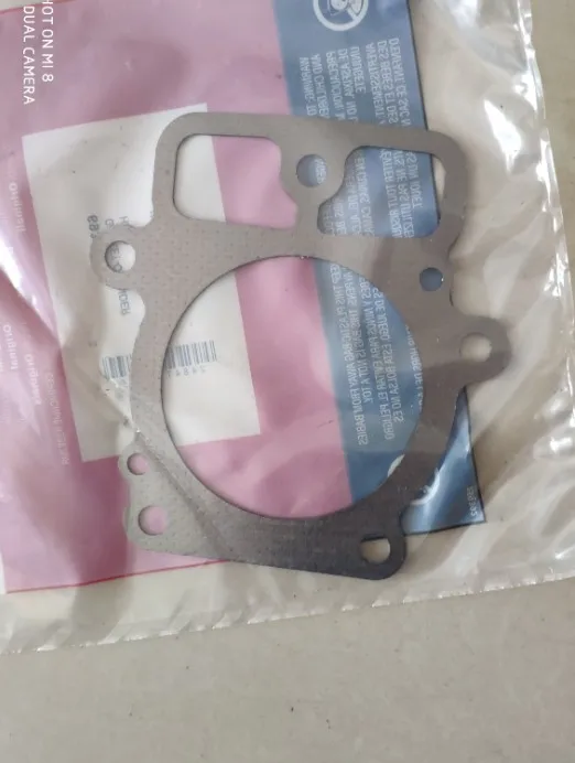 

44P777 693997 CYLINDER HEAD GASKET BRIGGS AND STRATTON ENGINE PARTS