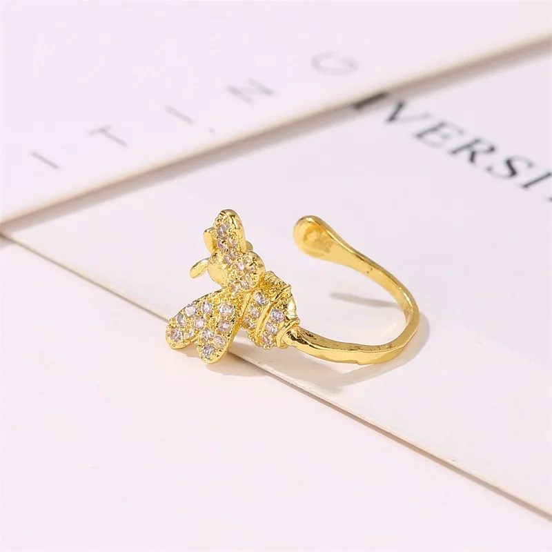 Новые Модные Изящные женские серьги-клипсы в виде пчелы милые серьги-манжеты с