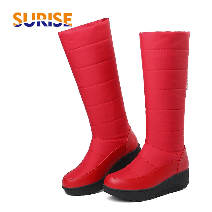 Зимние женские полусапожки размера плюс украшенные кристаллами и кисточками