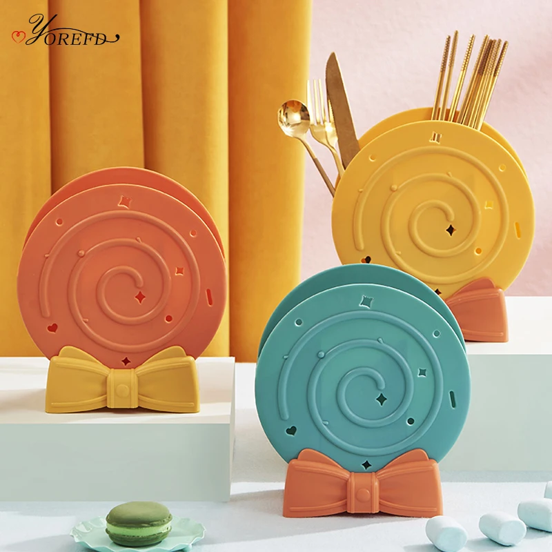 

OYOREFD Cute Kitchen Cutlery Organizer Multi-function Tableware Holder Kitchen Chopsticks Fork Spoon Drain Rack Utensil Holder