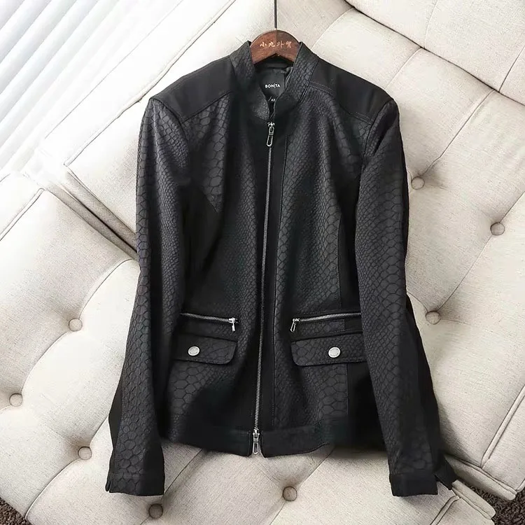 Женская куртка большого размера кожаная Осенняя мотоциклетная женская короткая