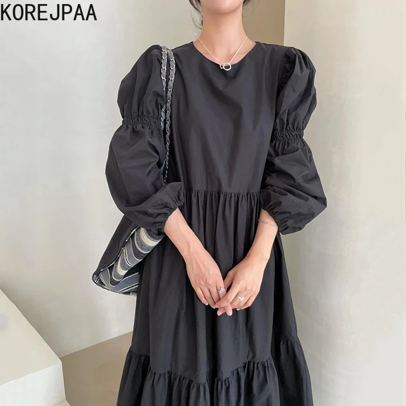 

Korejpaa Vintage Simple Dress Women Autumn Solid Casual O-neck Puff Sleeve High Waist Black Vestidos Korea Chic 2021 New