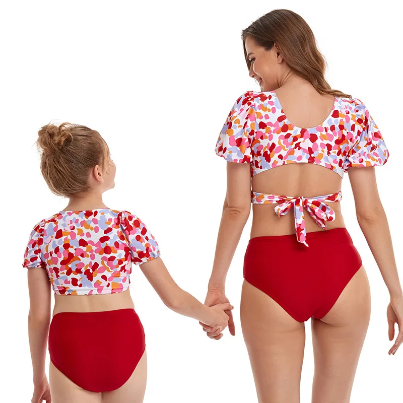 

Family Mother Daughter Bikini Set 2021 Women Leopard Print Short Sleeve Swimsuit Children Kid Beach Swimwear Two Piece Suit