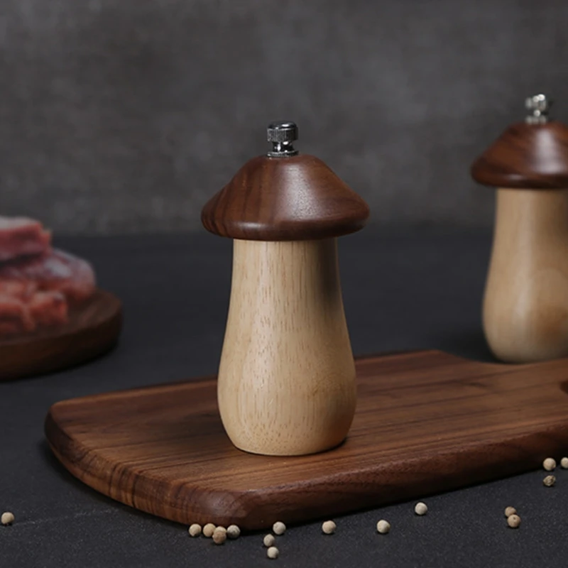 

Cute Mushroom Shape Manual Grinding Pepper Salt Mills Grinder Durable Kitchen Seasoning Tools Portable Abrader Gadget