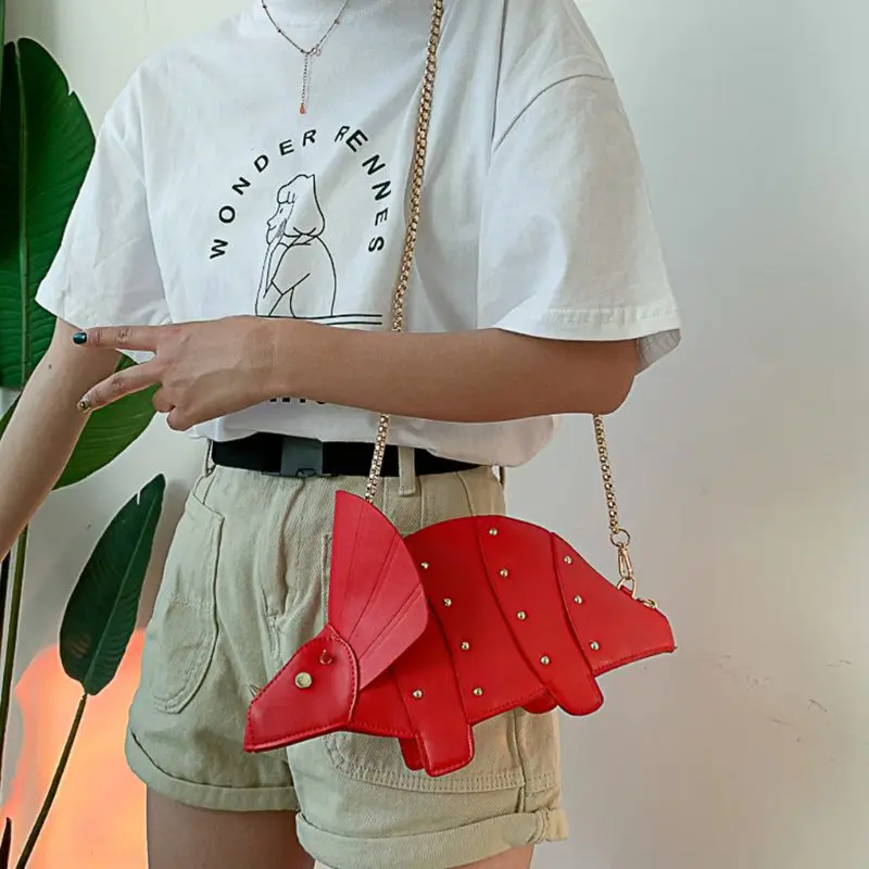 Женская сумка-мессенджер из искусственной кожи с заклепками и цепочкой в форме