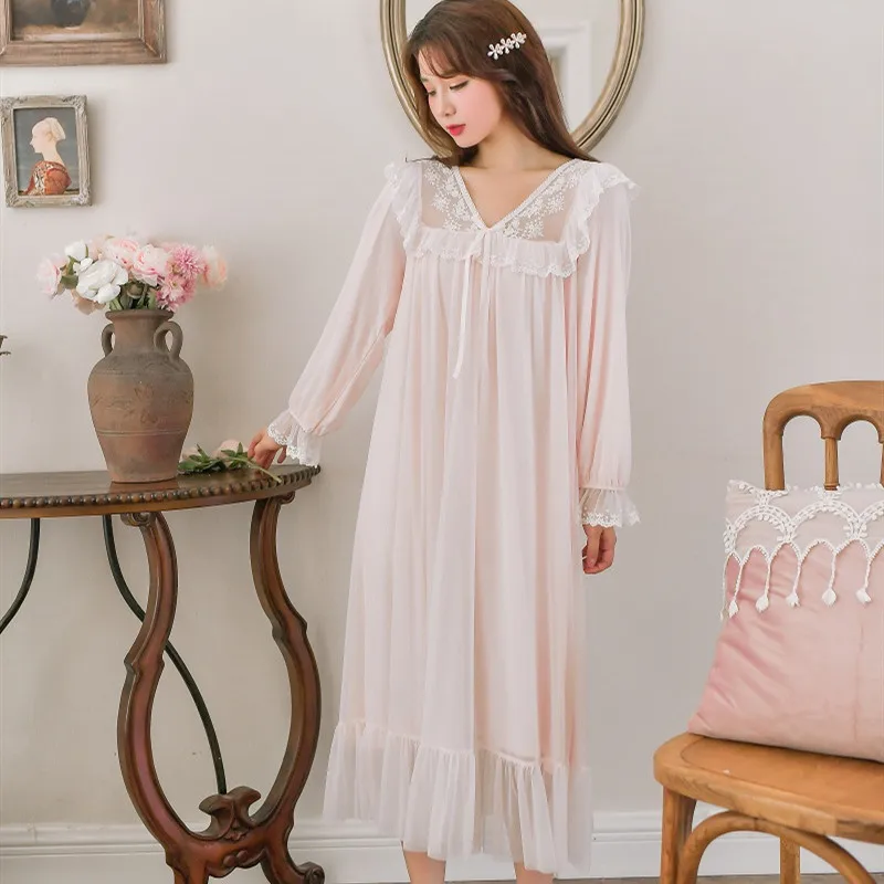 

Long Sleepwear Solid Color Nighty Spring Autumn Soft Modal Women's Lace Long Nightgowns Vintage White Lace Princess Long Sleeve