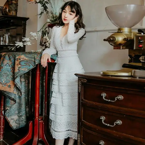 Высокое качество белые элегантные вечерние Queen 2021 Новое поступление V воротником