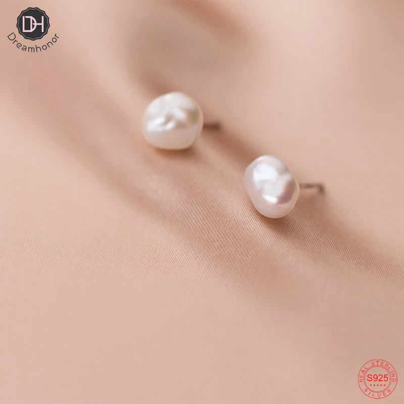 

Dreamhonor New Pearl Earrings 925 Sterling Silver Vintage Style Natural Freshwater Pearl Stud Earring For Women Gift SMT703