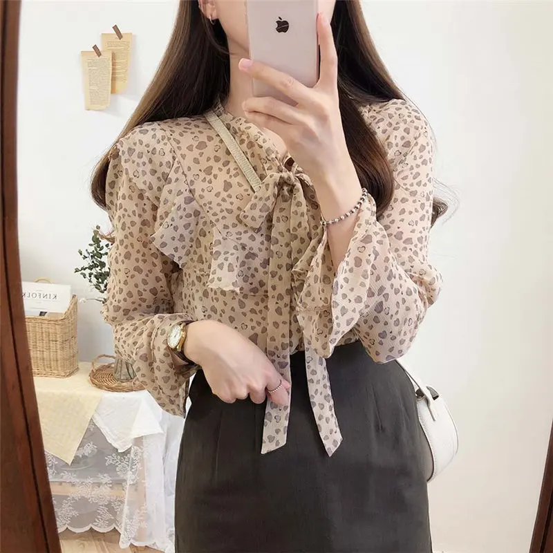 

2021 Sweet Bow Cute Floral All-Match Shirts Chic Ruffles Large Size Casual Gentle Brief Stylish New Print Blouses