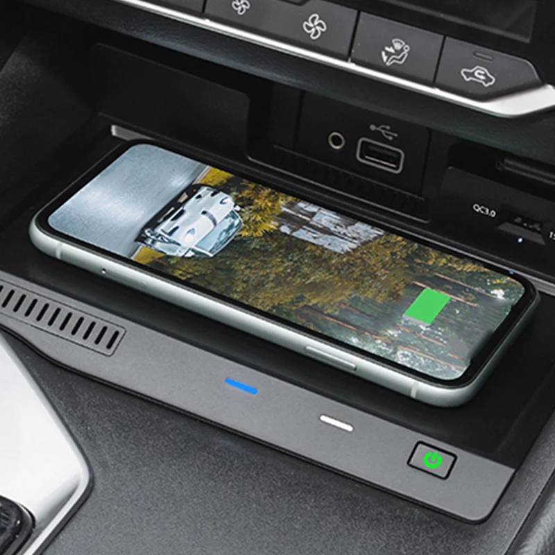 

15W Car Qi Wireless Charger Fast Charging Plate Wireless Phone Holder for Nissan Teana Altima 2018-2020