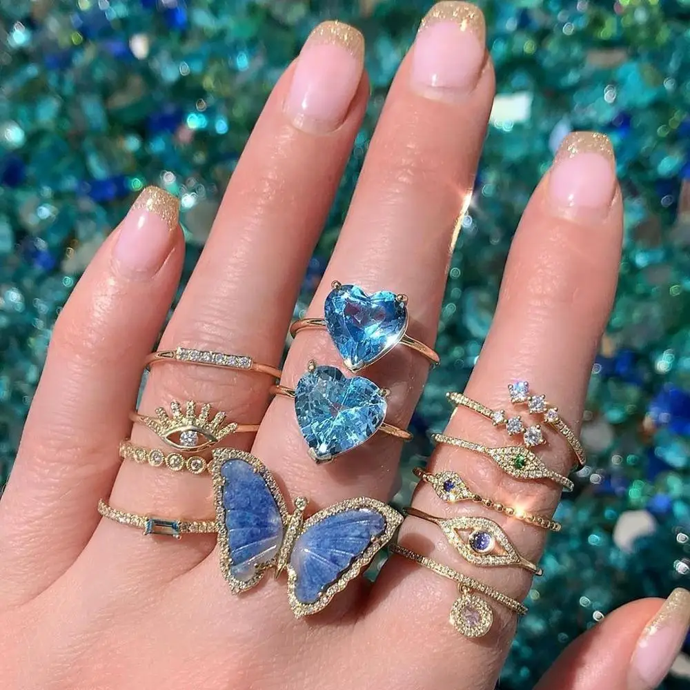 Кольцо женское золотое с кристаллами в богемном стиле Луной и звездой | Украшения