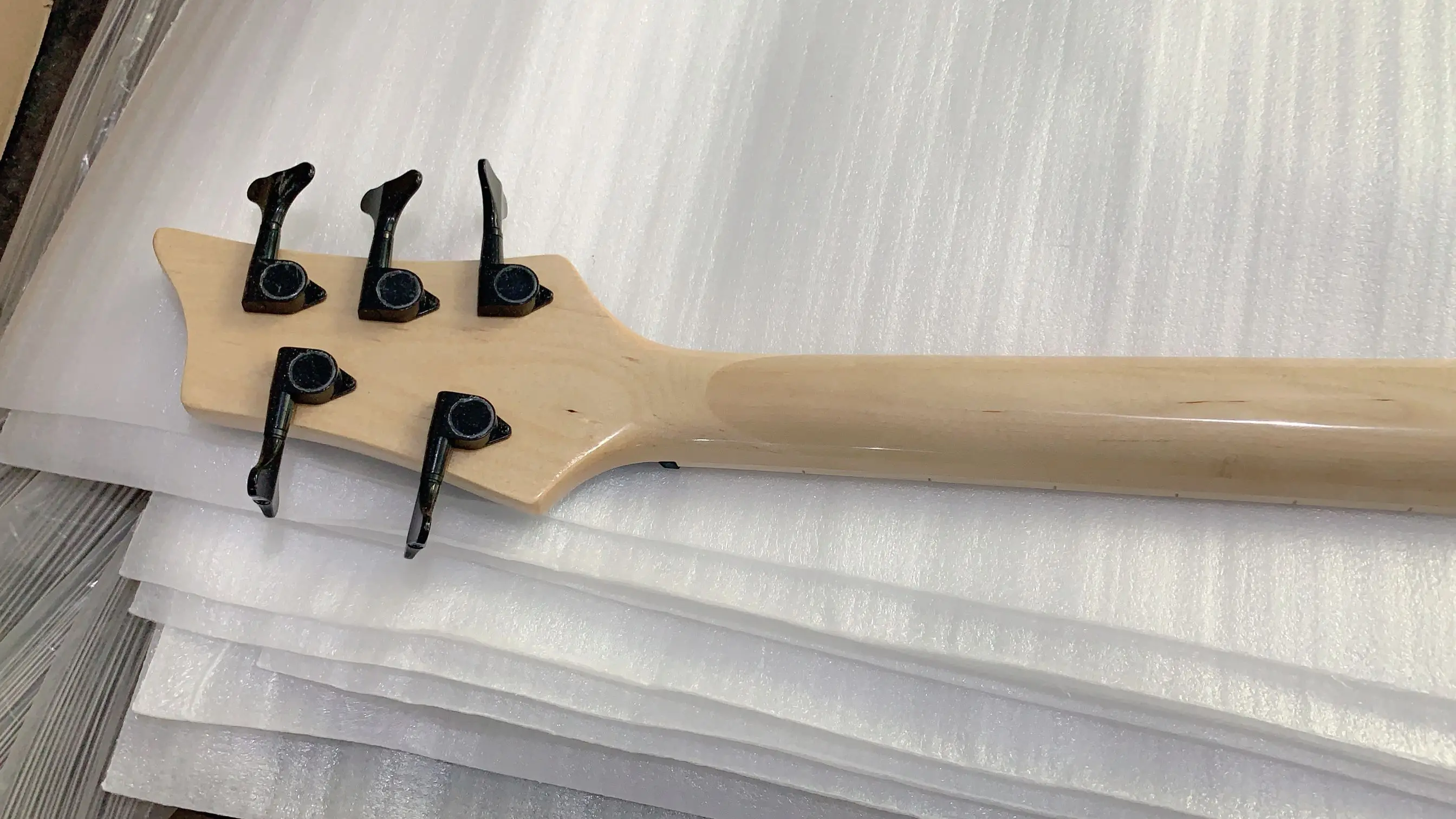 Оптовая продажа гитара новинка 5 струн бас электрический высшего качества с