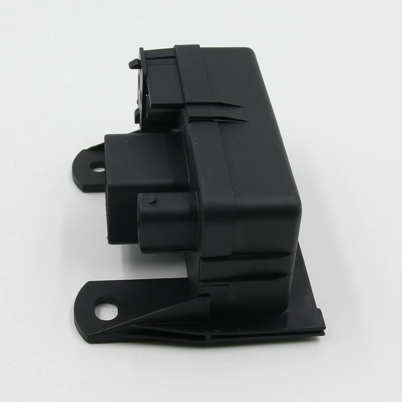 

New For D odge Sprinter 2500 3500 2002 2003 2004 2005 2006 For M ercedes Benz E320 F reightliner 0005453616 6489000000 Car Relay