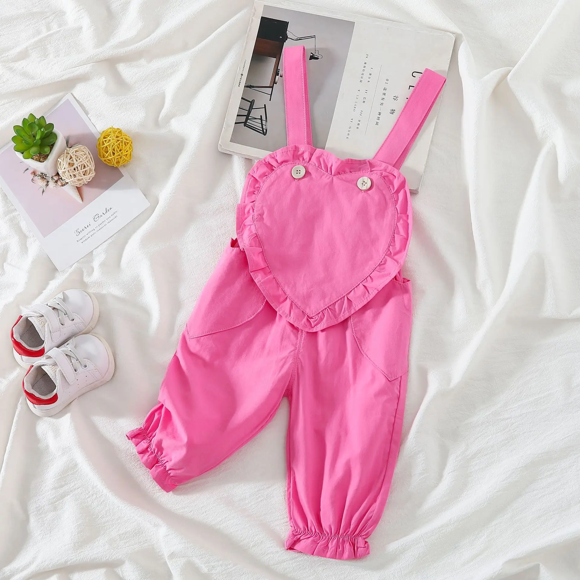 

Summer New Baby Girls Overalls 2021 Kids Korean Love Cute Jumpsuits Fashion Suspender Pants for Girls Toddler Overalls Pants