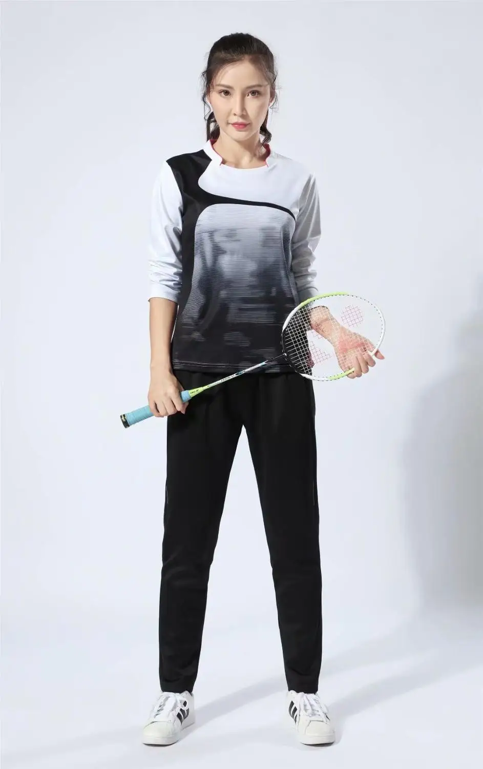 

Sportswear & Accessories