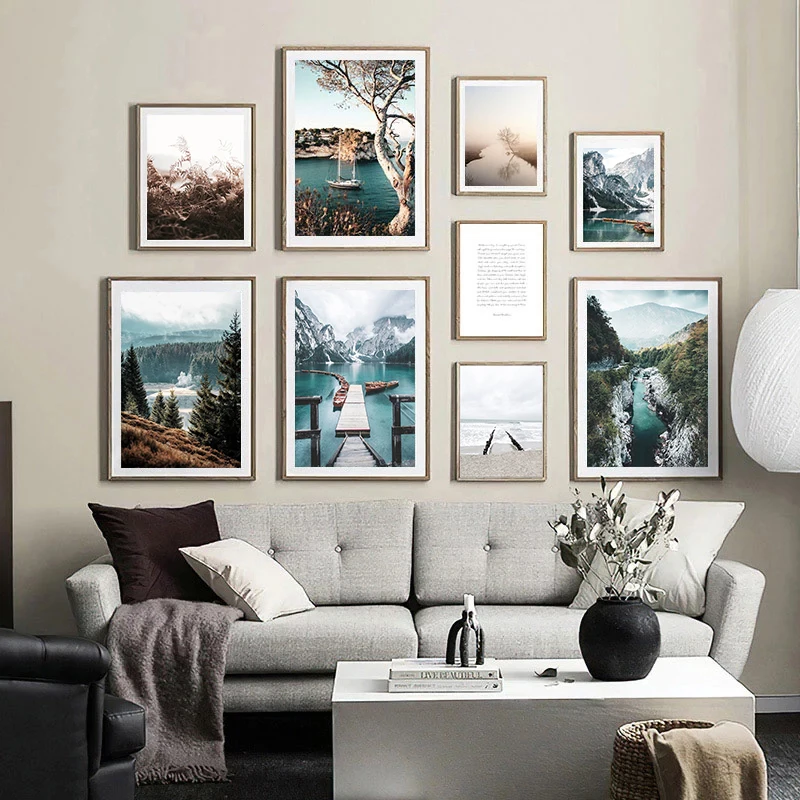 Картина на стену в скандинавском стиле с изображением пейзажа горного озера