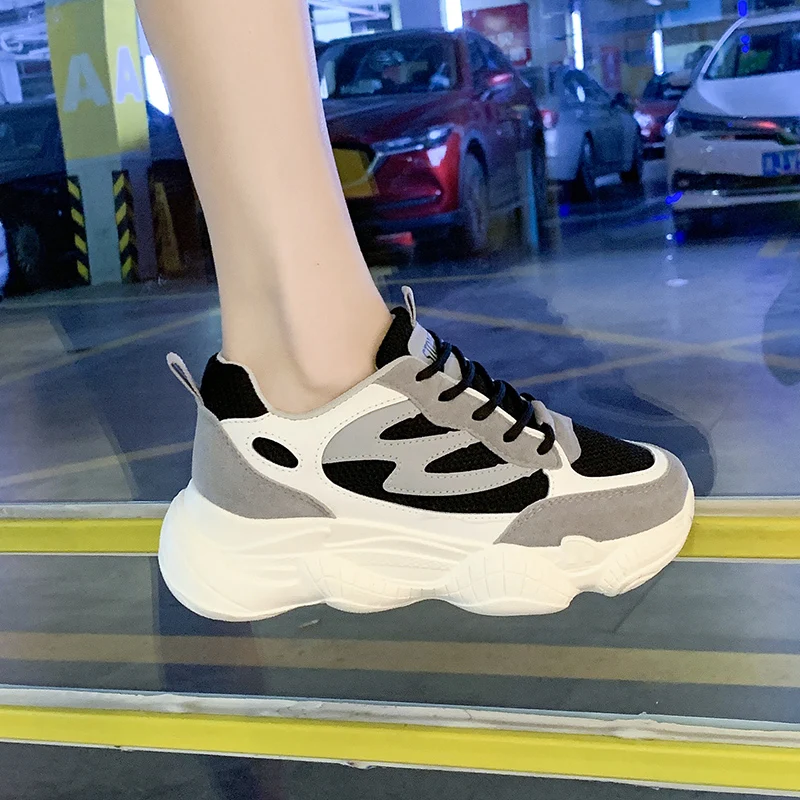 Новинка дизайнерские белые кроссовки на платформе в Корейском стиле