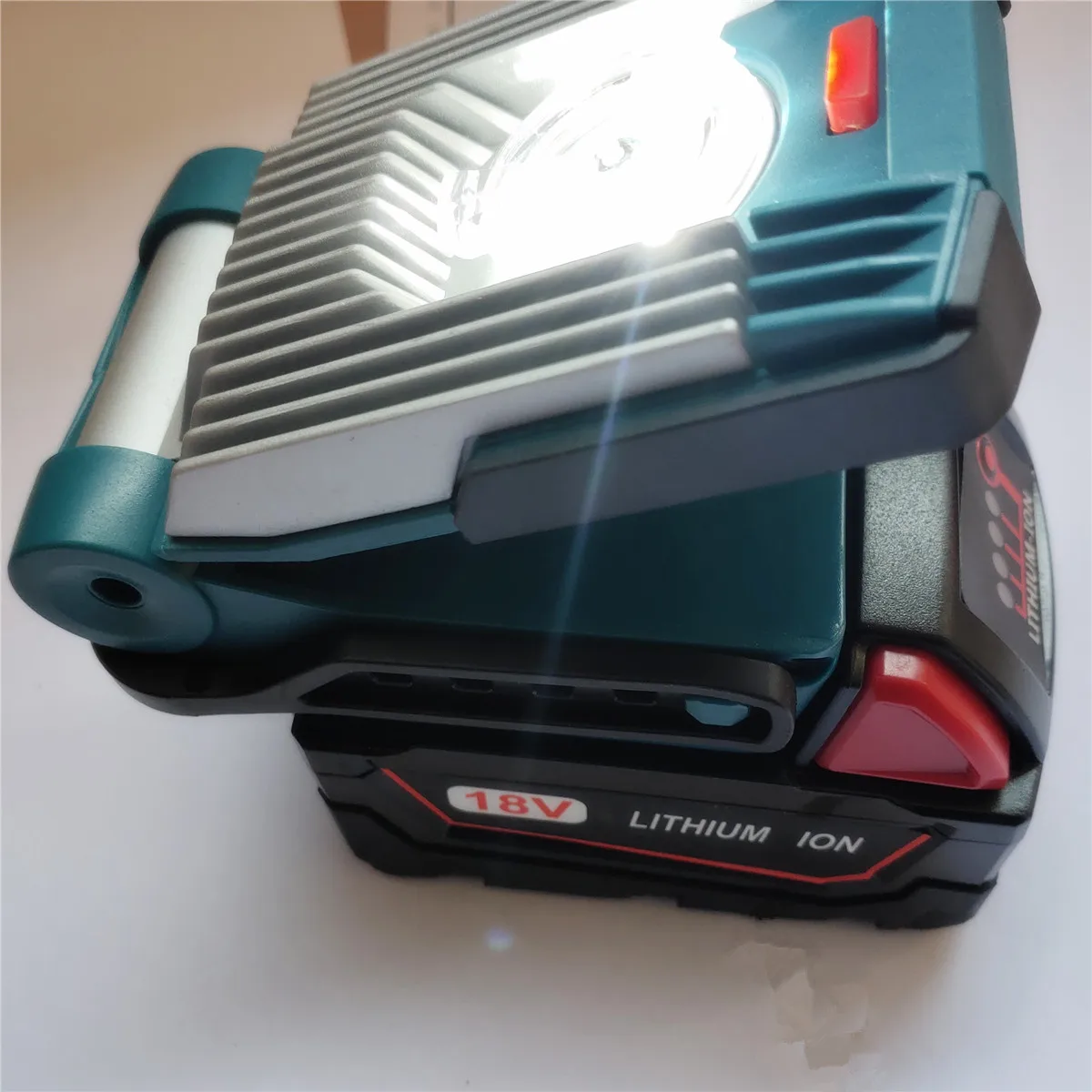 Литий ионный аккумулятор Батарея светодиодный рабочий светильник питания для