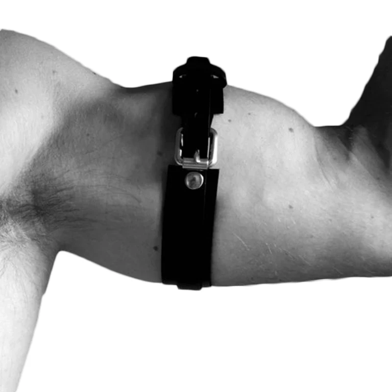 Кожаная портупея на запястье для мужчин регулируемый браслет фетиша готического