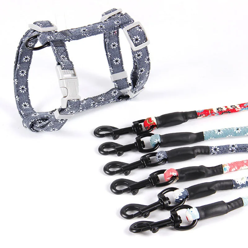

С изображением цветов и котика и поводка Регулируемый хлопчатобумажный канат животные тяги котенок щенок ходить нагрудный ремень для ремня через одно плечо