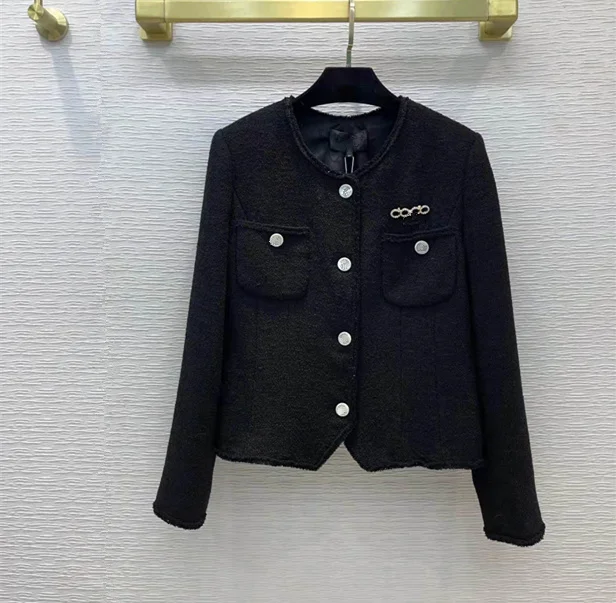 

European and American women's clothing winter 2022 new Long sleeve round collar single breasted button fashion Black tweed coat