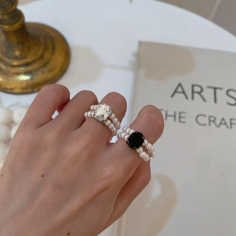 AOMU Романтический белый черный кристалл имитированная жемчужина эластичная веревка бисером кольцо гладкий неправильный геометрический квадрат овальное кольца для женщин.