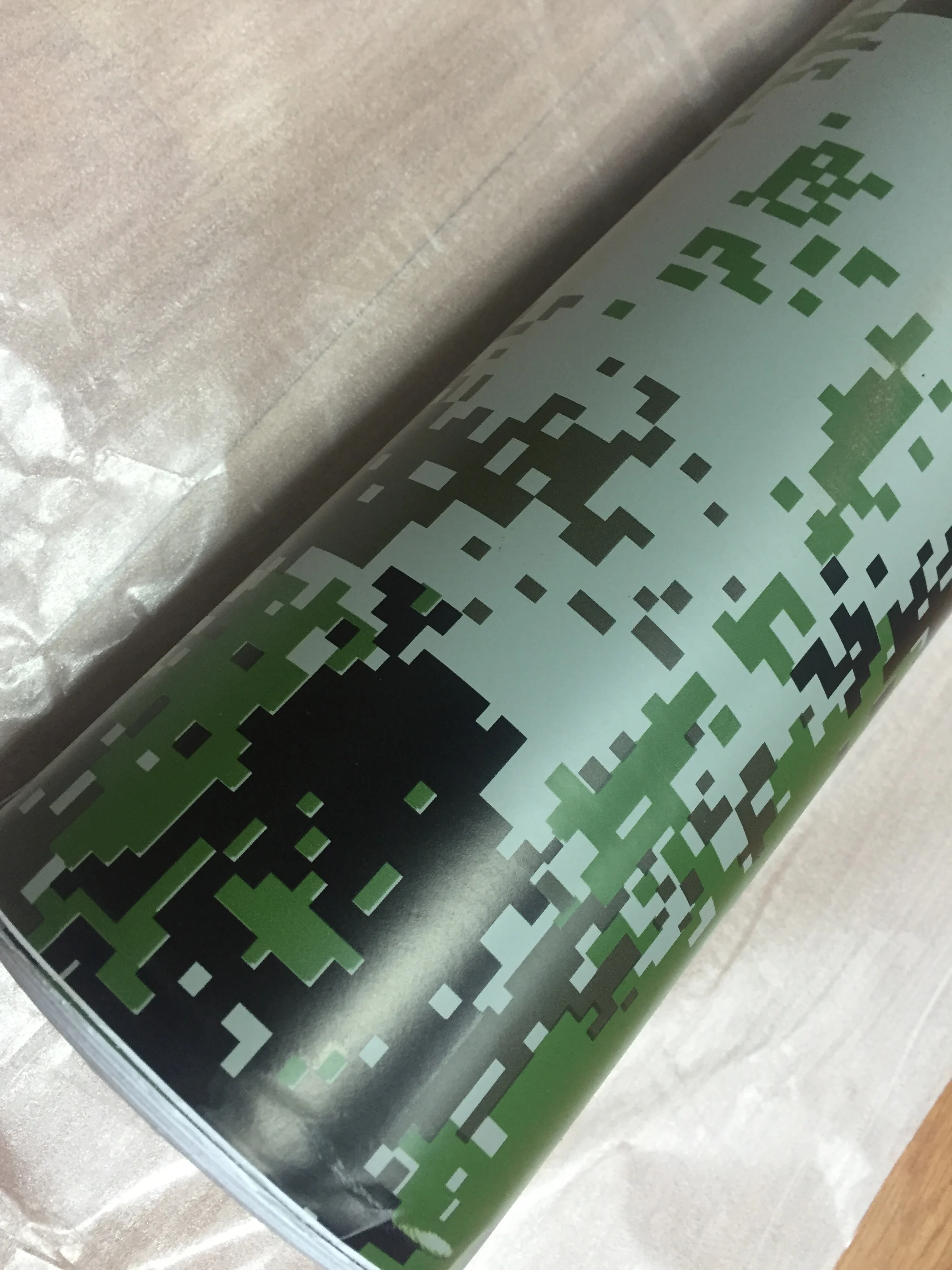 Виниловая автомобильная пленка премиум класса 7 размеров зеленая цифровая