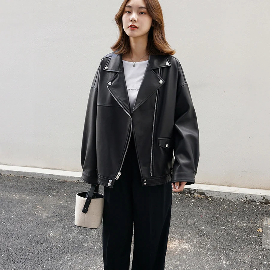 

2021 Women Loose Pu Leather Black Color Soft Faux Leather Jacket Street Moto Biker Leather Coat Jacket Lady Casual Outerwear