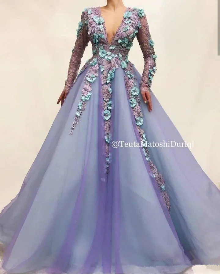 Женское вечернее платье с длинным рукавом лавандового и сиреневого цвета