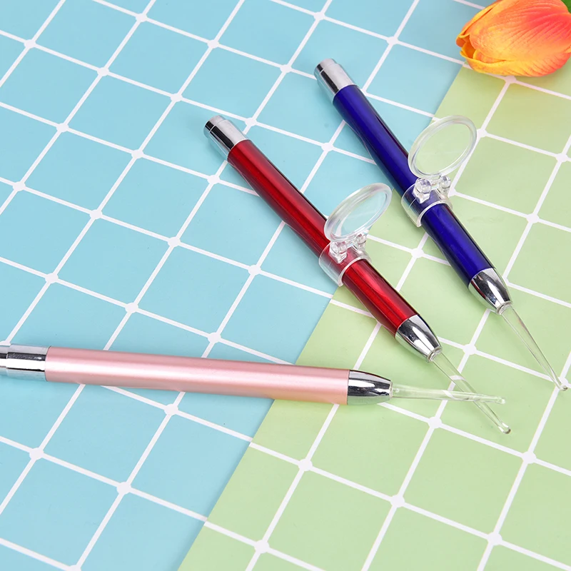 

Ear Wax Removal Tool Flashlight Earwax Remover Ear Curette Spoon with Magnifier