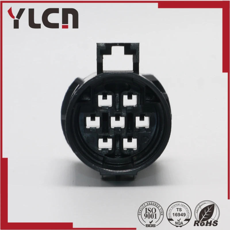 

High Quality Free Shipping plug 4pin male electric automotive housing connector