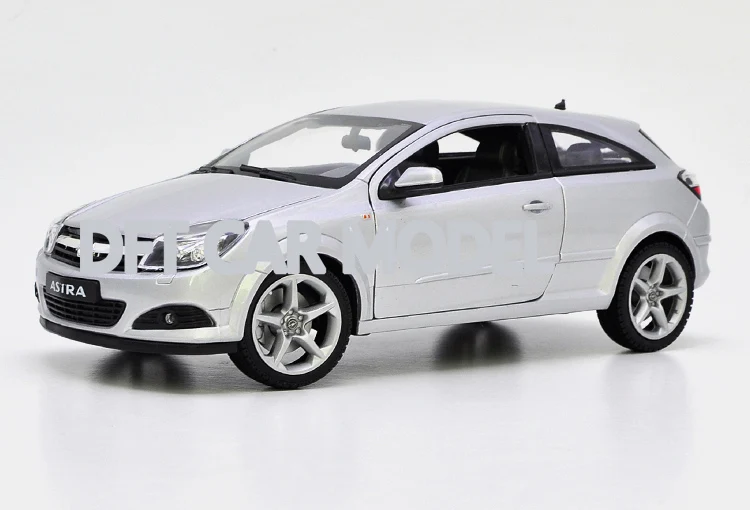 2 1:18 игрушка из сплава 2005 ASTRA Модель автомобиля для детских игрушечных автомобилей авторизованный игрушки для детей - Цвет: 2