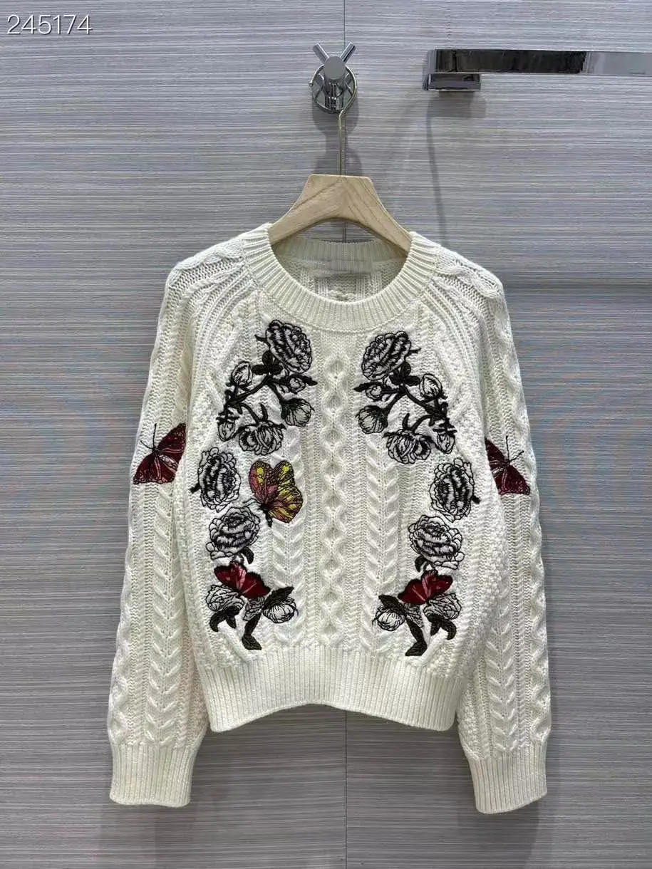 

High Quality Runway Design Sweater Women 2021 Autumn Knitted Floral Embroidery Pullover Femme White Wool Sweater