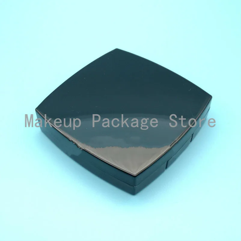 

10pcs 21mm Empty Eyeshadow Case Lip Balm Plate 4 Grids Black Cosmetic Powder Compact with mirror DIY Makeup Blush Pack Boxes