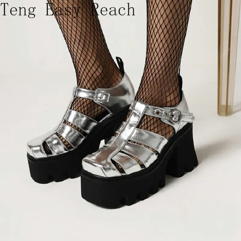 

2021 Black Silver Buckle Strap Cut Out Punk Goth Girls Summer Shoes Chunky High Heels Platform Woman's Gladiators Sandals