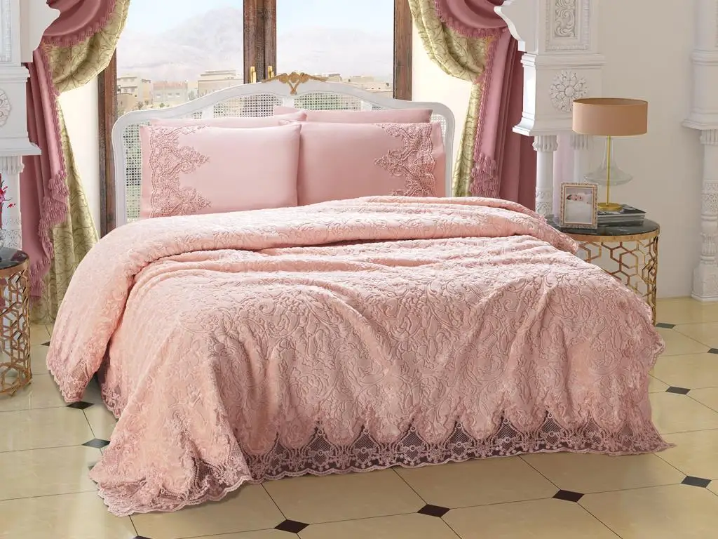 

French Laced Venice Blanket Kit Powder