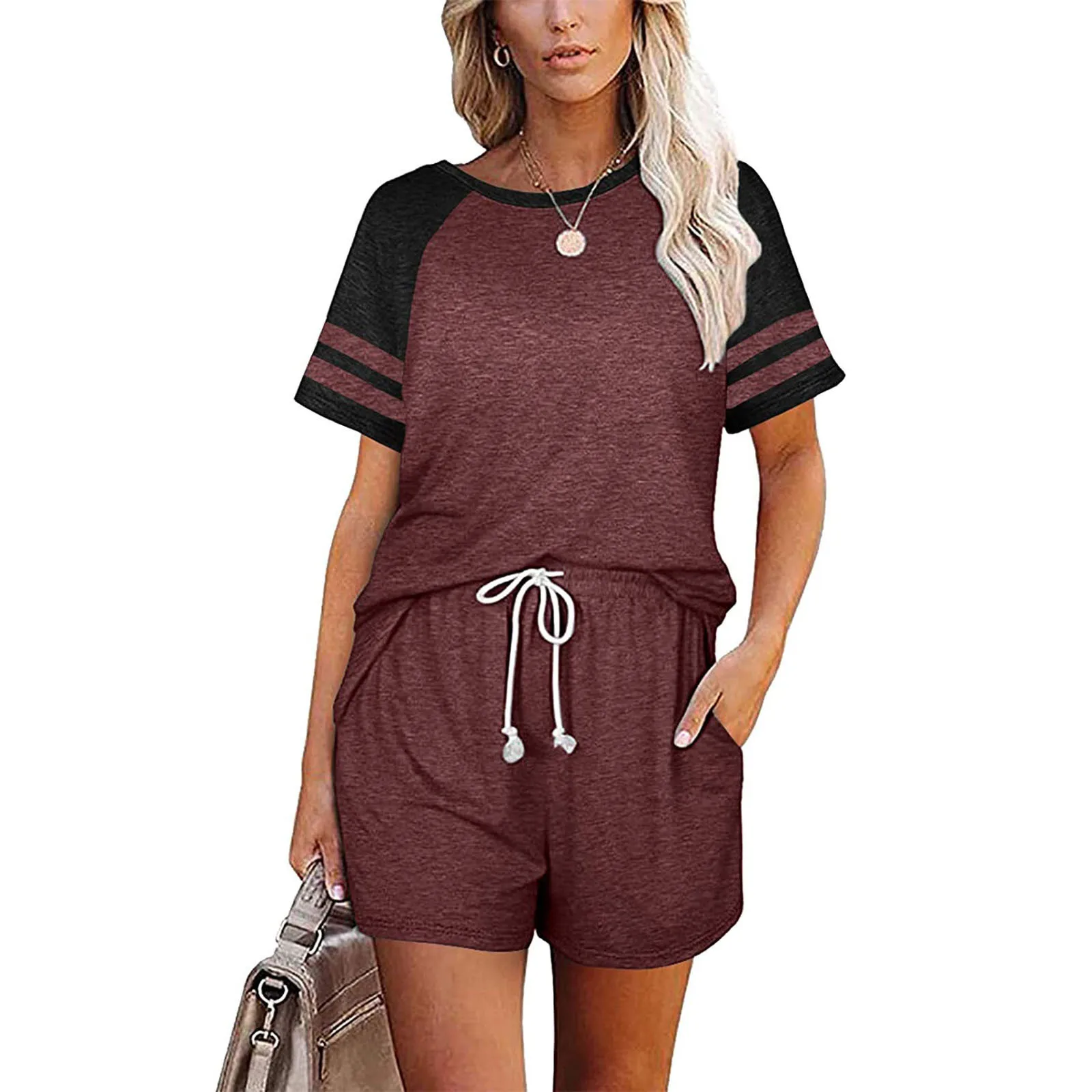 

2021 summer new style hit color fashion casual sports striped short-sleeved shorts two-piece suit