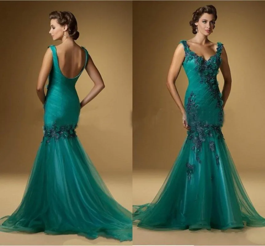 2019 New Elegant V-Neck Lace Mother of the Bride Dresses Sleeveless Backless Mermaid Evening Vestido mae da noiva |