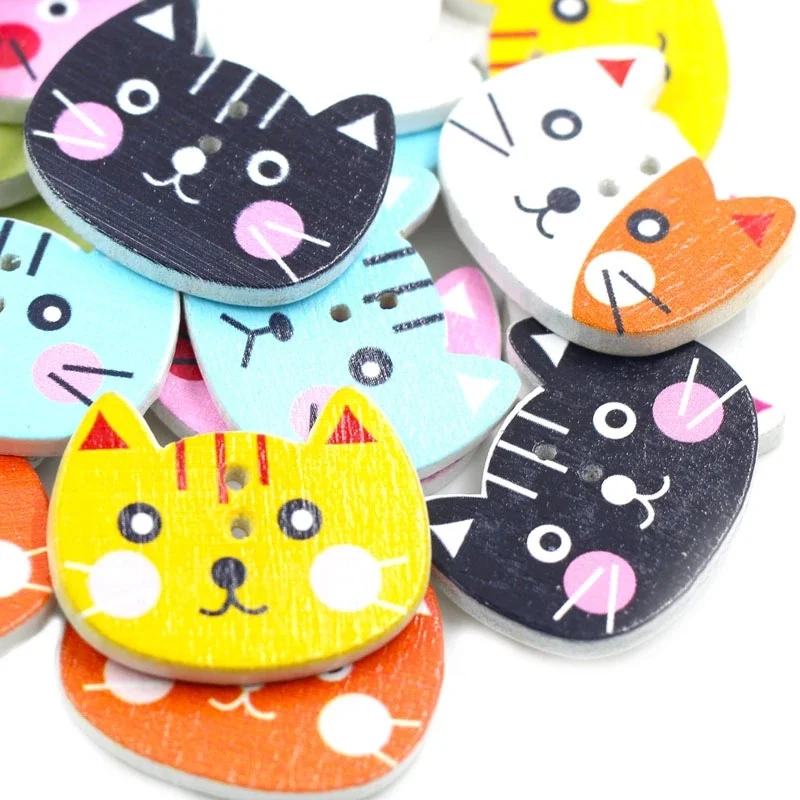 

2021 Random Mixed Cartoon Cat Head Shape 2 Holes Cut Wooden Button DIY Sewing Buttons Scrapbooking Decorative