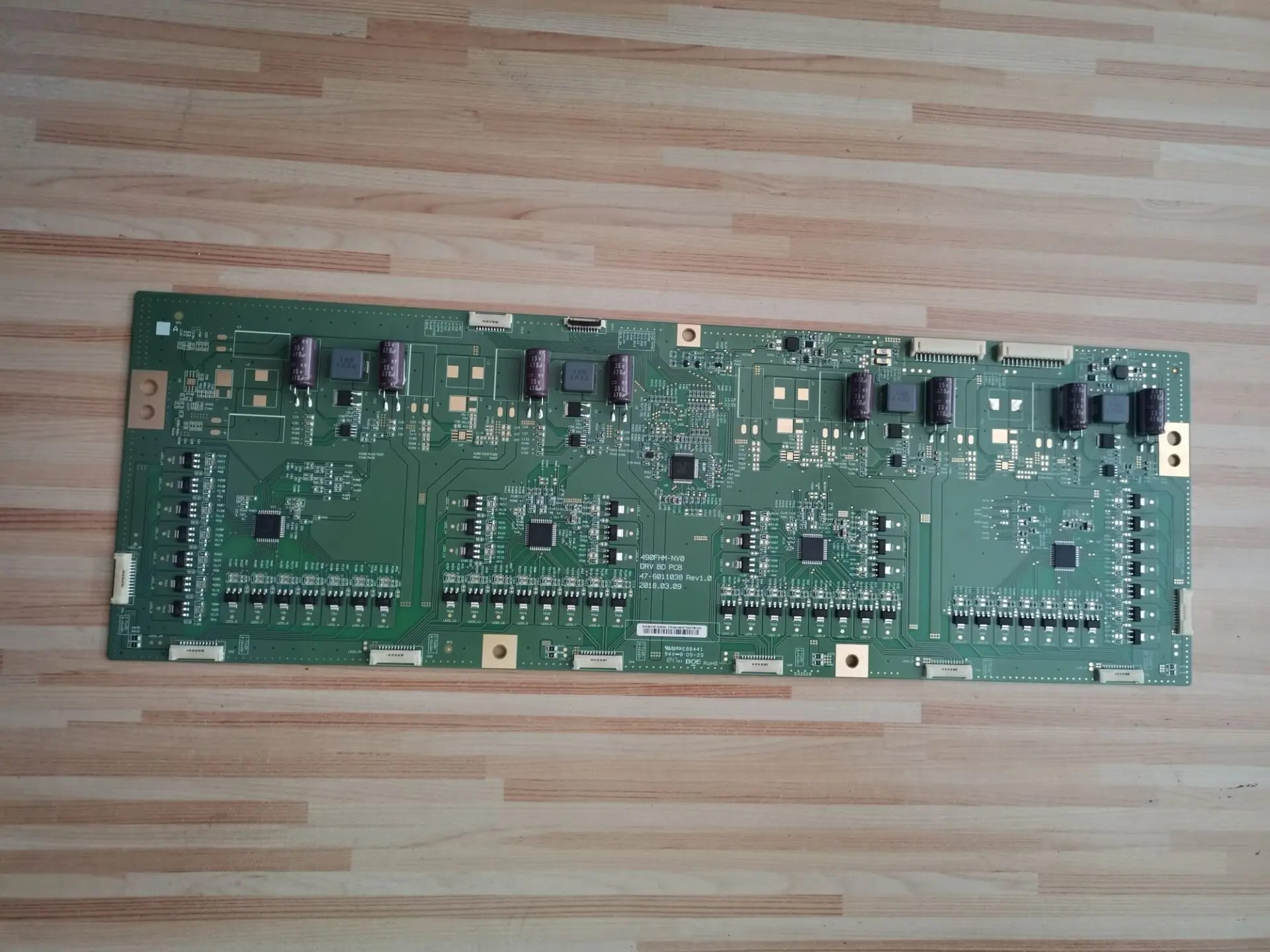 47-6011038 490 FHM NV0 экран DV490FHB - вкл.