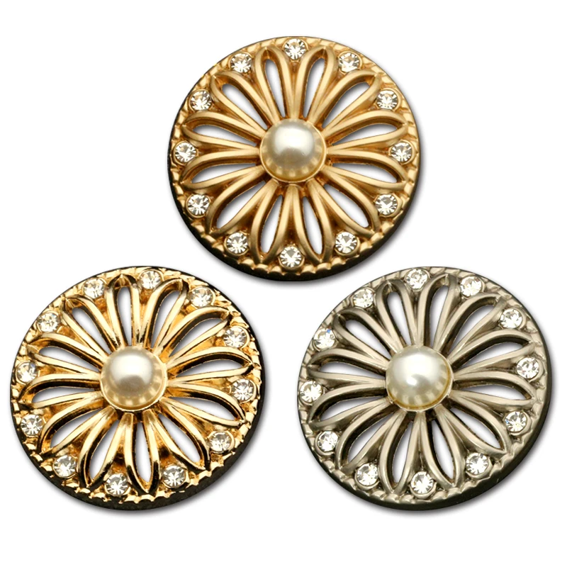

6pcs Flower Decor Rhinestone Golden Vintage Metal Sewing Buttons for Clothing Diy Accessory Coat Suit Needlework 18 22 25mm