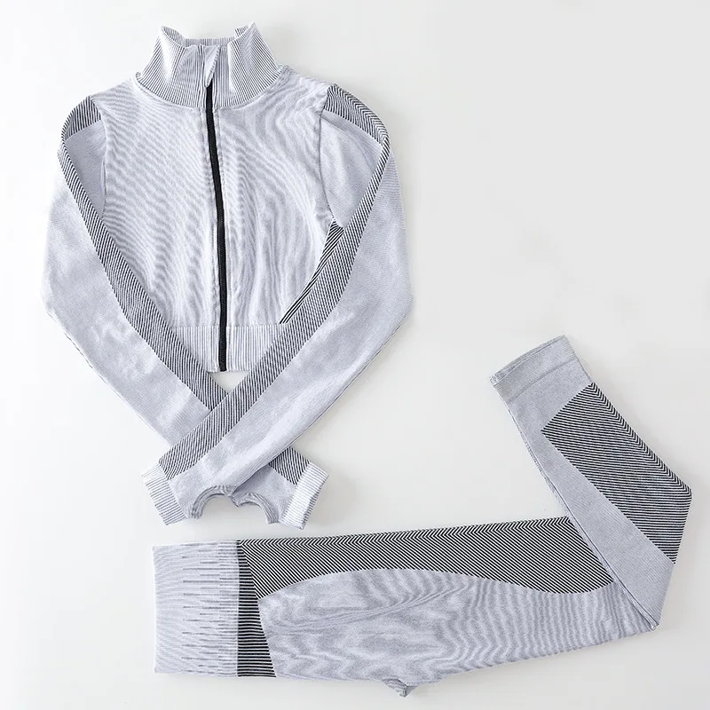 

Seamless Sportswear Women Yoga Set High Waist Fitness Leggings & Long Sleeve Zipper T-shirts Gym Workout Set Yoga Suits