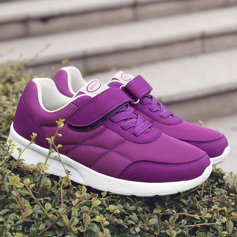 Fujin/Осенняя прогулочная женская обувь Нескользящая среднего возраста Обувь для